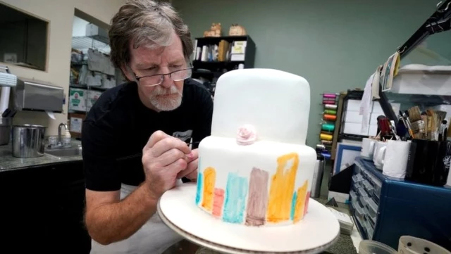 Pastacı Eşcinsel Çifte Düğün Pastası Yapmayı Reddetti, Mahkeme Bu Karara Destek Verdi