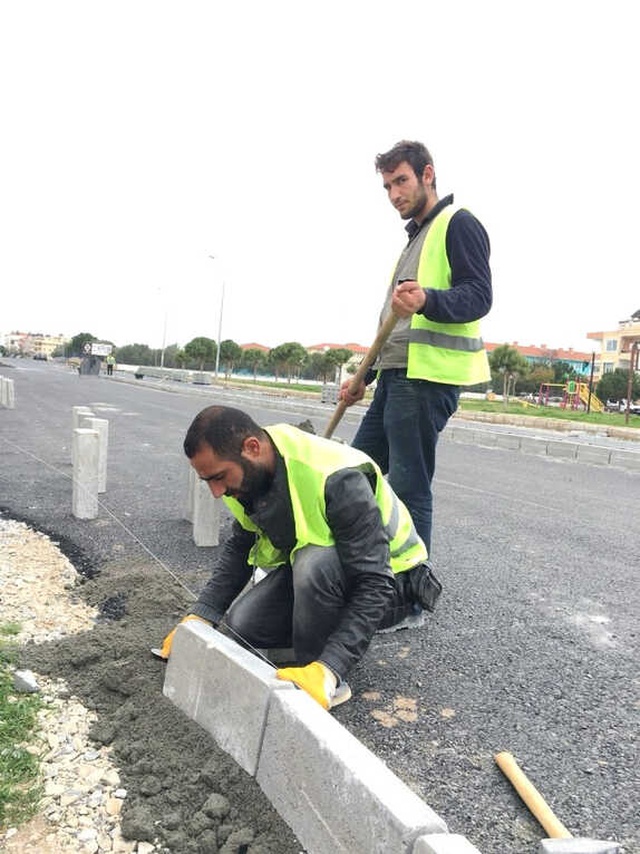 Aydın Büyükşehir Didim'de Asfalt Çalışmalarını Sürdürüyor
