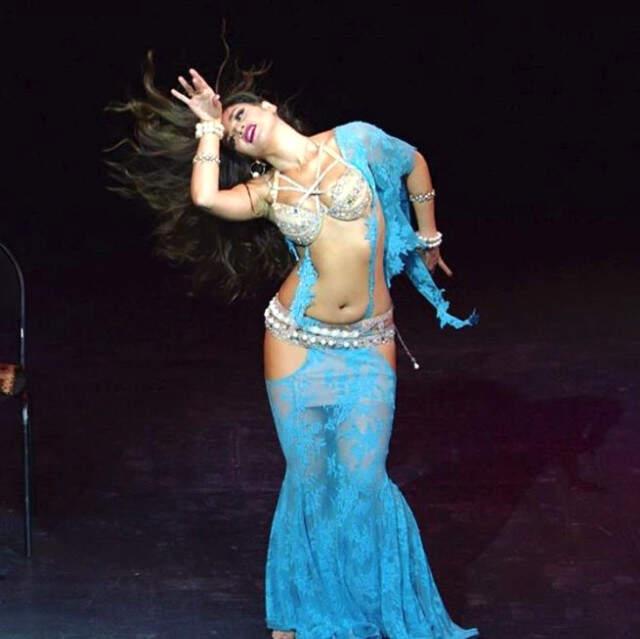 Rus Dansöz, Mısır'da Ulusal Güvenliğe Tehdit Ettiği Gerekçesiyle Sınır Dışı Ediliyor