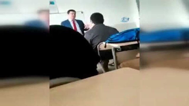 Çorlu'da Öğrencilerin Öğretmenleriyle Alay Ettiği Görüntülere Soruşturma Başlatıldı