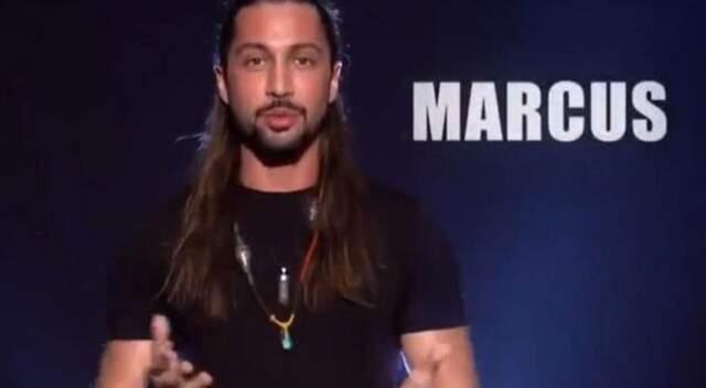 Survivor'ın Gönüllüler Takımında Yarışan Marcus, Adriana Lima ile Arkadaş Çıktı