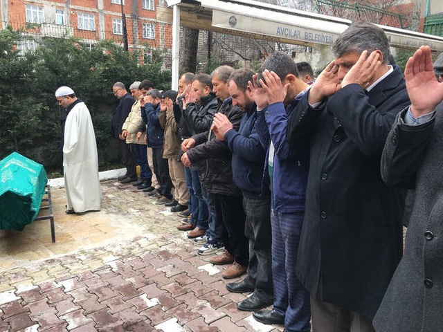 Gasp Edilen Komşusunu Kurtarmak İsteyen Genç, Canından Oldu