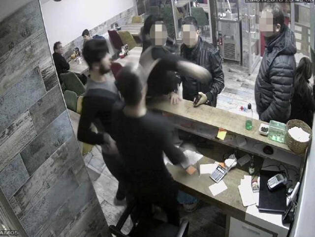 Kokoreççide Dehşet Saçan Komiser Yardımcısı ve Polis, Açığa Alındı