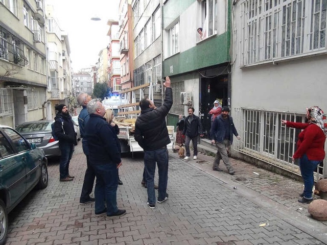  <a class='keyword-sd' href='/cihangir/' title='Cihangir'>Cihangir</a>'de Genç Kadının İnanılmaz Kurtuluşu
