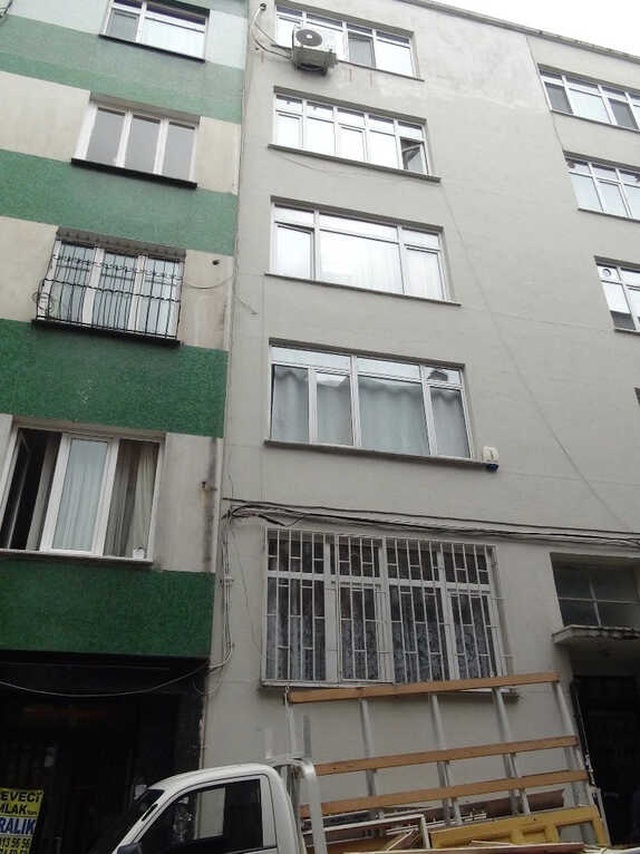 Cihangir'de Genç Kadının İnanılmaz Kurtuluşu