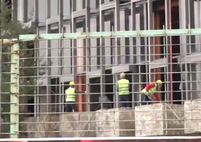 Taksim'de, Yerine Opera Binası Yapılacak Olan AKM'ye İlk Kazma Vuruldu