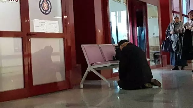 Yaşlı Adamdan Namaz Hassasiyeti