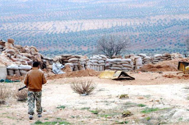PYD'li Teröristler Kaçış İçin Her Tepeye Kule ve Tünel İnşa Etmiş