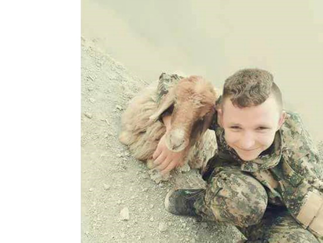 İşte YPG'nin Çocukları Zorla Silah Altına Aldığını Kanıtlayan Görüntüler! Son Kurbanları 15 Yaşında