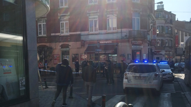 Belçika'da Silahlı Saldırgan Paniği, Polis Operasyon Başlattı