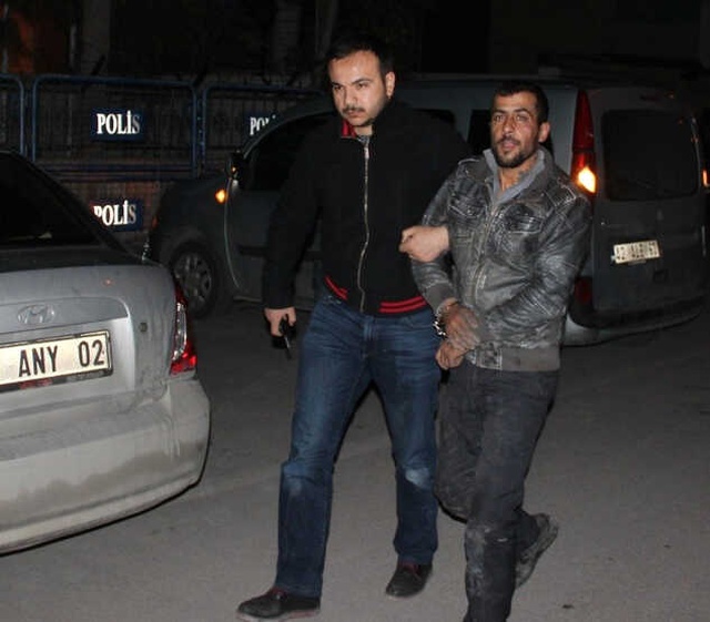 Suçüstü Yakalanan Hırsızın Sözleri Şaşırttı: Ne Yapıyorsak Eroin Yüzünden