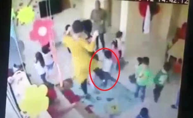 Kreşte Küçük Çocuklara Uygulanan Şiddet Güvenlik Kamerasına Yansıdı