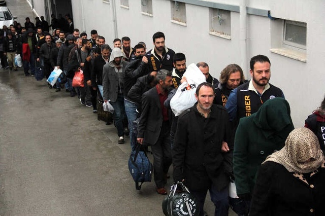 Asgari Ücretle Çalışıyor ama Hesabından Tam 1 Milyon Euro Çıktı
