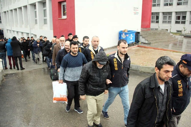 Asgari Ücretle Çalışıyor ama Hesabından Tam 1 Milyon Euro Çıktı