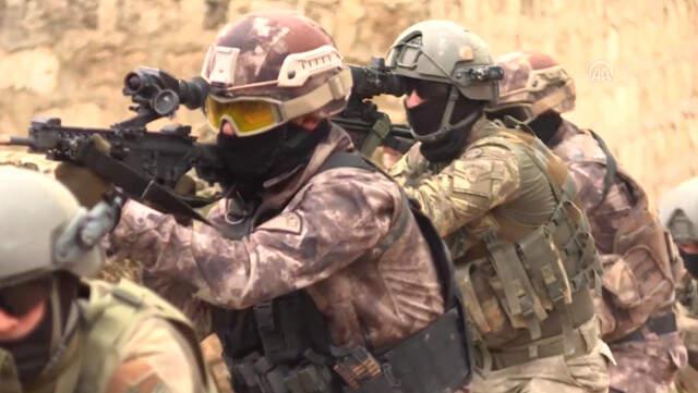 Afrin Operasyonunda 41. Gün! JÖH ve PÖH Afrin'de, İşte İlk Görüntüler