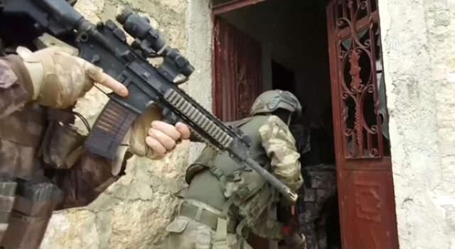 Afrin Operasyonunda 41. Gün! JÖH ve PÖH Afrin'de, İşte İlk Görüntüler