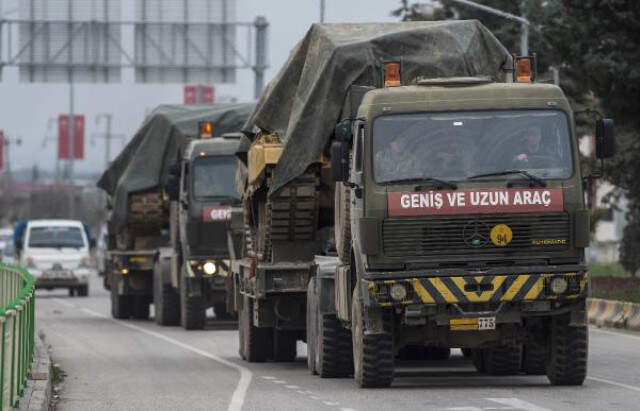Sınırda Konuşlu ÇNRA'ların Terör Hedeflerini Vurma Anları Kamerada!