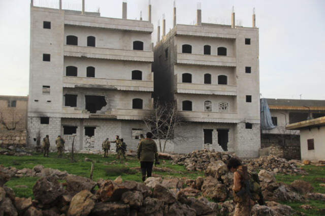 YPG'ye Bir Darbe Daha! Stratejik Raco Beldesi Terörden Temizlendi