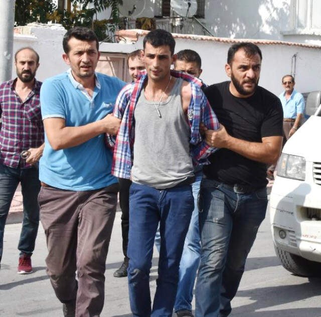 Kurye Kılığına Girip Karısına 4 El Ateş Eden Koca: Ben Çıkmadan Öl, Seni Öldüreceğim
