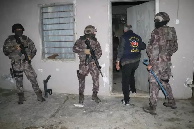 Tarım İşçisi Kılığına Giren Polis 22 Kişilik Çeteyi Çökertti!
