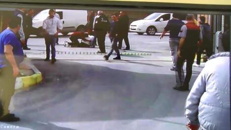 Suriyelilerin Kavgasında 1 Kişi Öldü, Kamera Her Şeyi Kaydetti