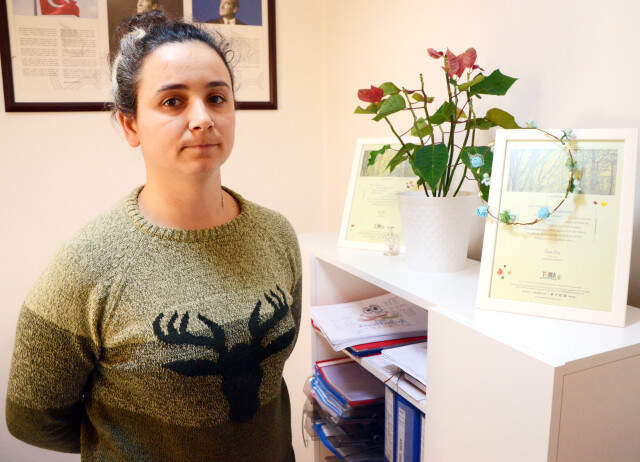 Kadın Futbolcuya, Erkek Antrenör Saldırdı