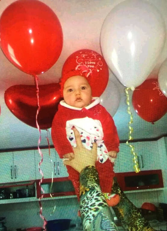 Tekme Atarak 2 Aylık Bebeği Öldüren Cani, Gülerek Adliyeye Gitti