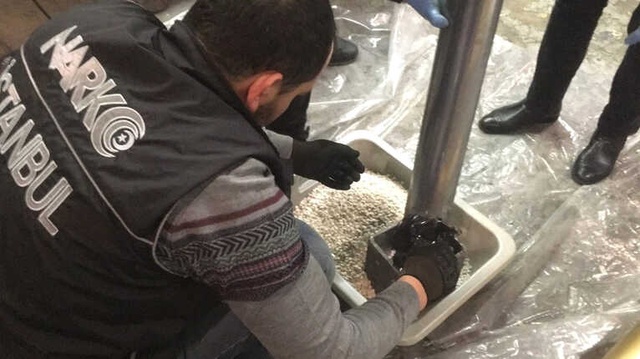 Suudi Arabistan'a Gönderilmeye Hazır Pistonlara Gizlenmiş 320 Bin Adet Captagon Hap Ele Geçirildi