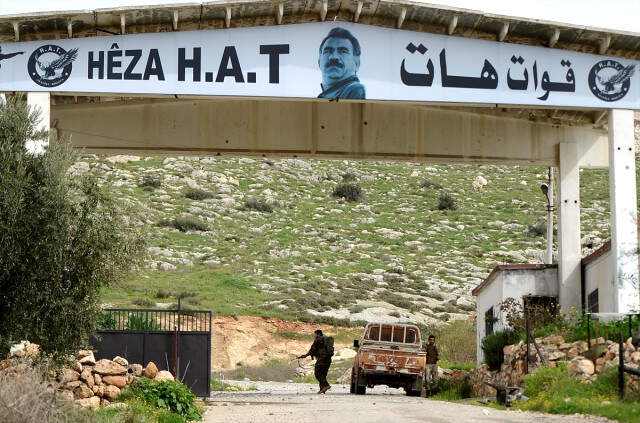 YPG'nin Sözde Özel Kuvvetleri ÖSO'ya Direnemedi, Kritik Üs Ele Geçirildi