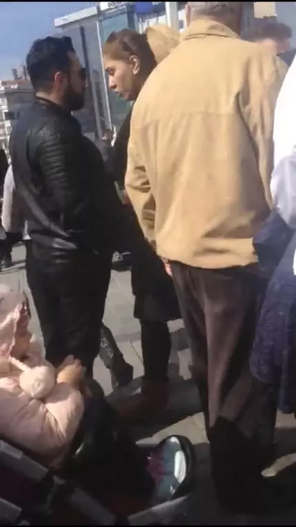 Asansörde Engelli Vatandaşa Yer Vermeyen Kadın: Bir Tane Vursam Patlarsın