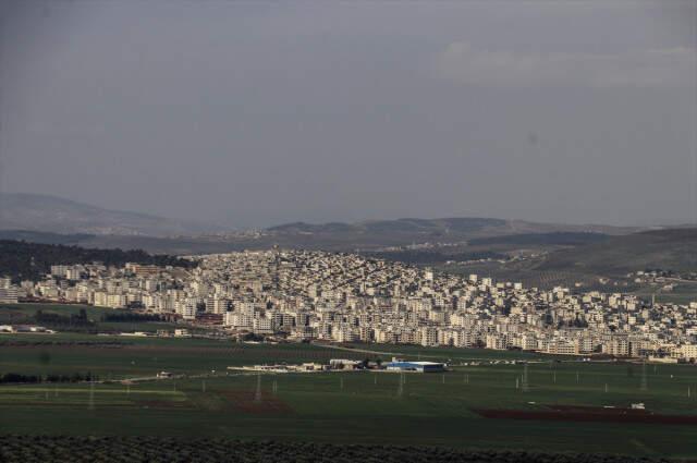 Zeytin Dalı Harekatı'nda Afrin Kent Merkezi Kuşatıldı, Siviller İçin Koridor Açıldı