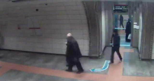 Metro İstasyonunda Başörtülü Kadına Hakaret Edip Tüküren Saldırgan Yakalandı