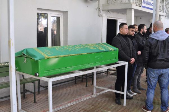 Cenazesi Karışan Gurbetçi Eskişehir'de Toprağa Verildi