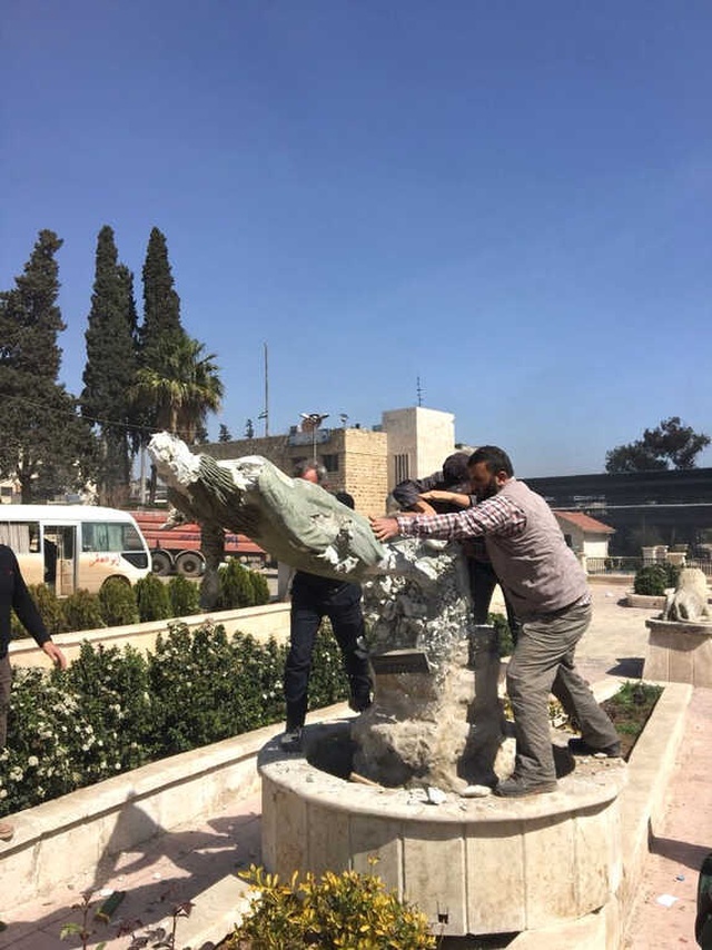Afrin'de PKK Tarafından Dikilen Kawa Heykelleri Bir Bir Yıkılıyor!