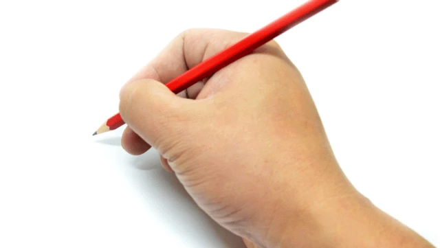 Tablete Alışan Çocuklar Okula Başlayınca Kalem Tutamıyor Mu?