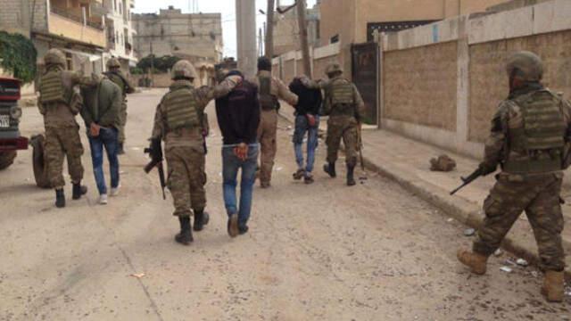 TSK Duyurdu: Afrin Halkı ve Muhtarlar, 18 Teröristi Teslim Etti