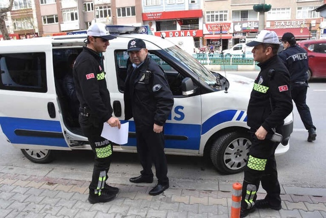 Her Gün Binlerce Canın Emanet Edildiği Halk Otobüsü Şoförü Alkollü Yakalandı