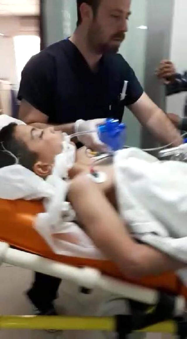 Kızının Doğduğu Gün, Annesi Öldü, 2 Oğlu Yoğun Bakımda Kızının Doğduğu Müjdesini Vermeye Gitti, Dünyası Başına Yıkıldı! Annesi Öldü, 2 Oğlu Yoğun Bakımda