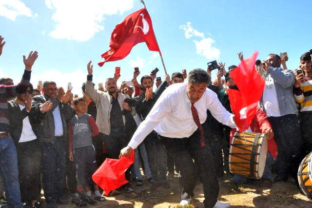 Arap Kökenli Tayy Aşireti, Zeytin Dalı Harekatı Zaferini Kutladı