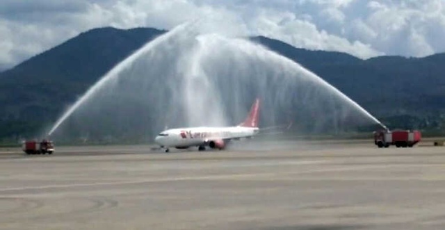 Dalaman Havalimanı'na Sezonun İlk Turist Uçağı İsrail'den