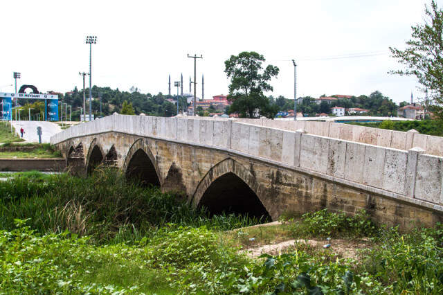 Tunca Nehri Taştı, Kırkpınar Er Meydanı Sular Altında Kaldı Tunca Nehri Taştı, Kırkpınar Er Meydanı Sular Altında Kaldı