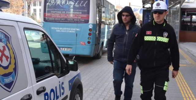 6 Gün Önce Alkollü Yakalanmıştı! Halk Otobüsü Şoförü Beton Bariyerlere Çarparak Can Verdi