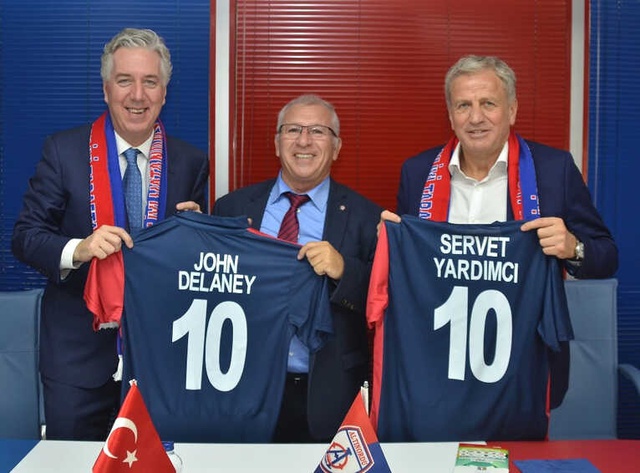 UEFA Gençlik Merkezi Başkanı John Delaney: Burada Bir Futbol Felsefesi Var