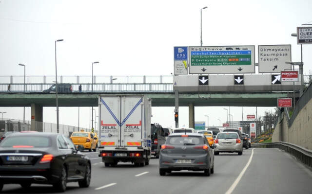 İstanbul Tabelalarına Yeni Havalimanı Güncellemesi