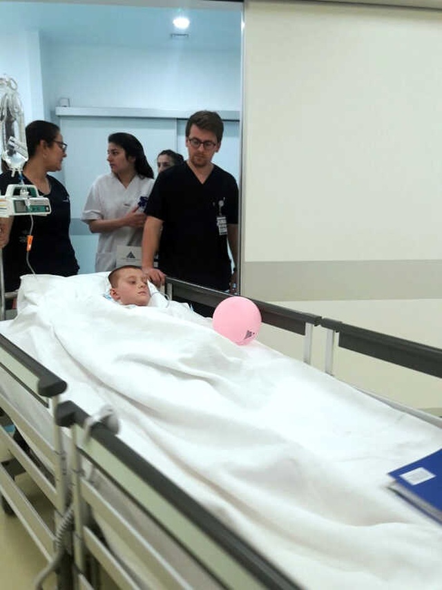 Kızının Tedavisi İçin 100 Bin Lira Toplanan Baba: Lütfen Artık Para Yatırmasınlar