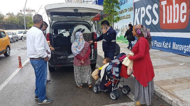 Alkol Alıp Dilenen Yaşlı Kadın Zabıtaya Kök Söktürdü