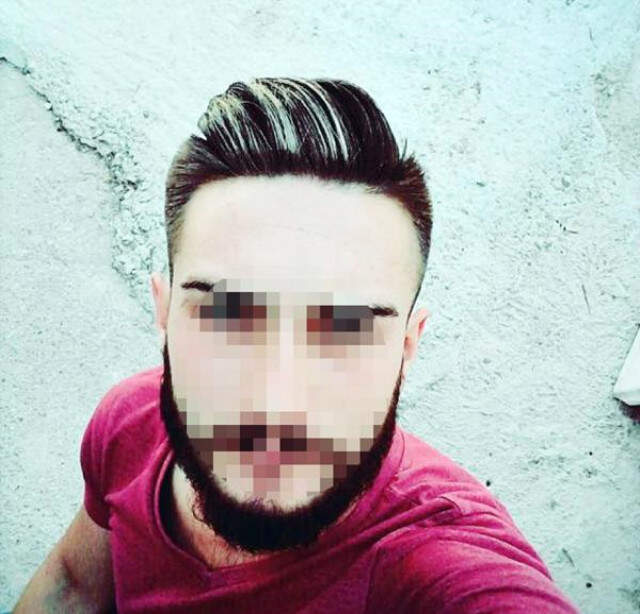 Parayla İlişkiye Girdi,