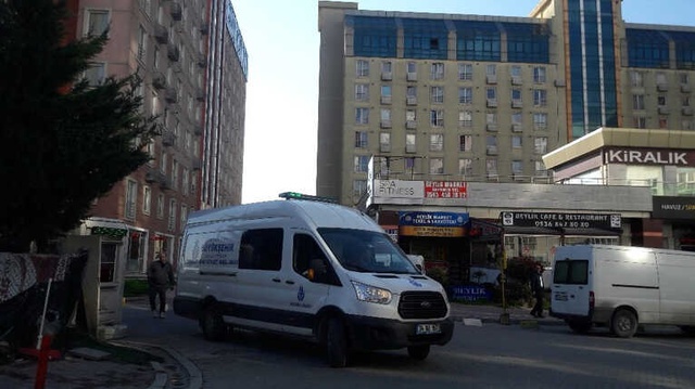 Üniversite Öğrencisi Genç Kız Lüks Rezidansta Yanında Not Bırakarak Canına Kıydı