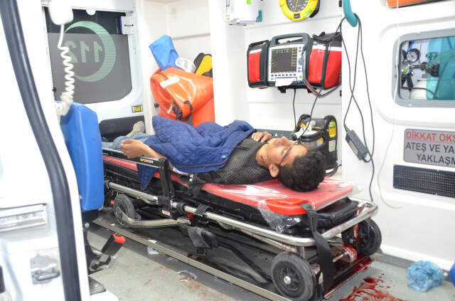 Iğdır'da Kaçak Göçmenleri Taşıyan Minibüs Kaza Yaptı: 17 Ölü, 38 Yaralı
