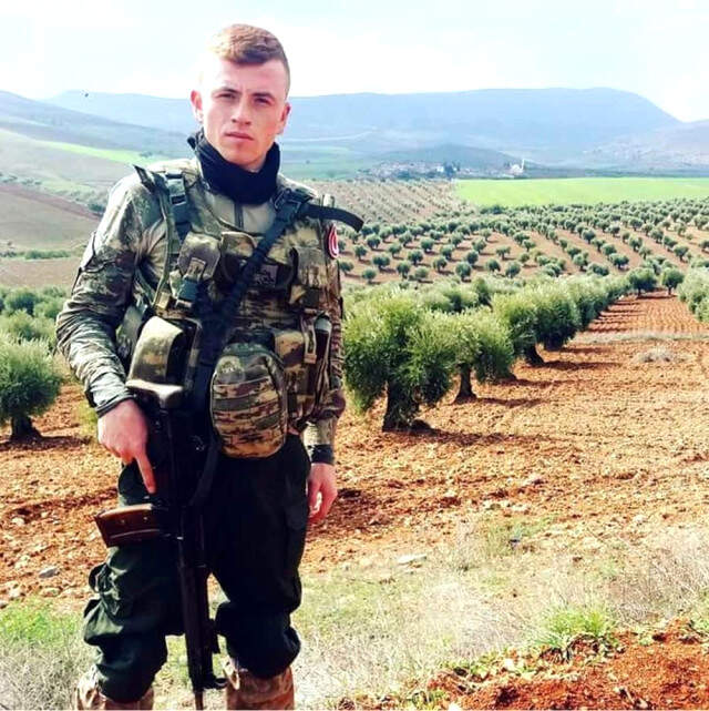 Arkadaşının Silahı ile Kendini Vuran <a class='keyword-sd' href='/uzman-onbasi/' title='Uzman Onbaşı'>Uzman Onbaşı</a> Öldü